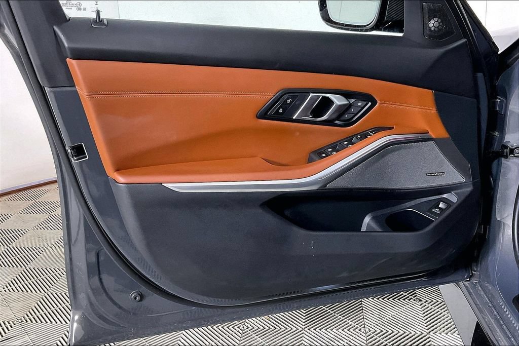 Used 2025 BMW M3 Competition AWD/4WD image 22
