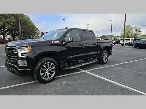 Used 2022 Chevrolet Silverado 1500 RST image 24