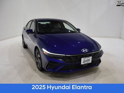 New 2025 Hyundai Elantra Limited