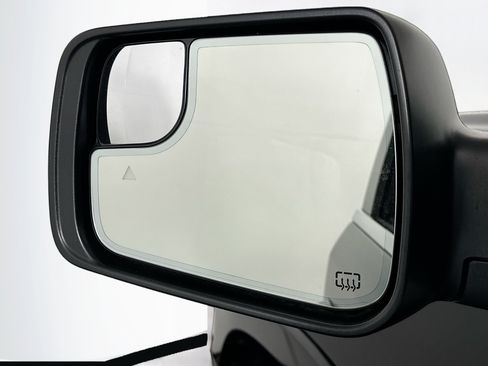 Used 2021 RAM 1500 Limited AWD/4WD image 16