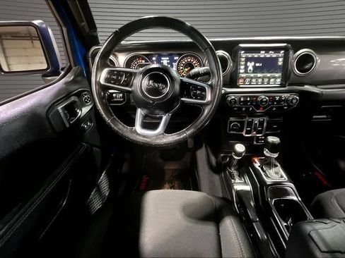 Used 2021 Jeep Wrangler Unlimited Sahara AWD/4WD image 8