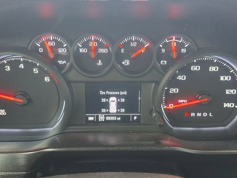 Used 2021 Chevrolet Silverado 1500 Custom Trail Boss AWD/4WD image 18