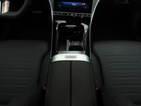 New 2025 Mercedes-Benz C 300 Sedan image 16