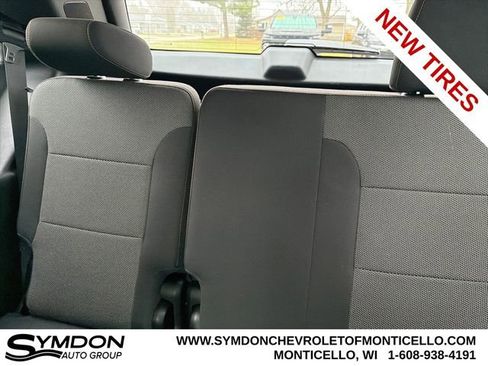 Used 2019 Chevrolet Traverse LT w/ LPO, Floor Liner Package image 22