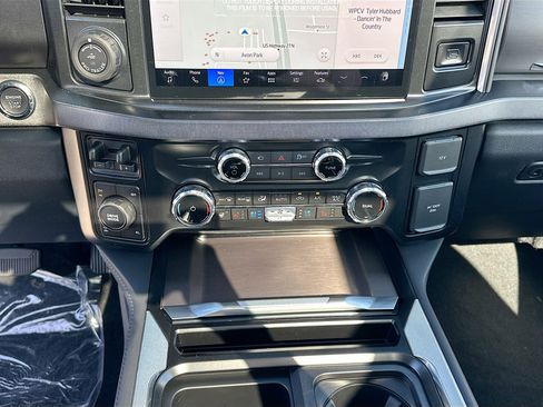 New 2026 Ford F350 Platinum image 11