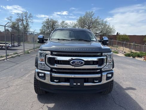 Used 2022 Ford F250 XLT w/ XLT Premium Package image 3