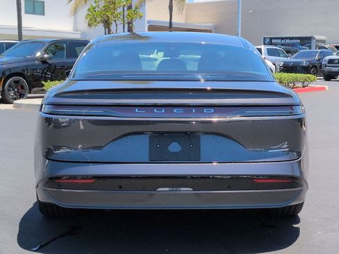 Used 2024 Lucid Air Touring AWD/4WD image 9