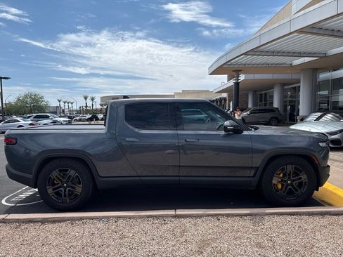 Used 2026 Rivian R1T Premium AWD/4WD image 5