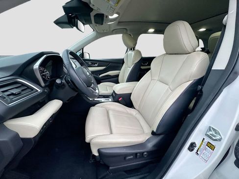 Used 2023 Subaru Ascent Limited w/ Technology Package image 29