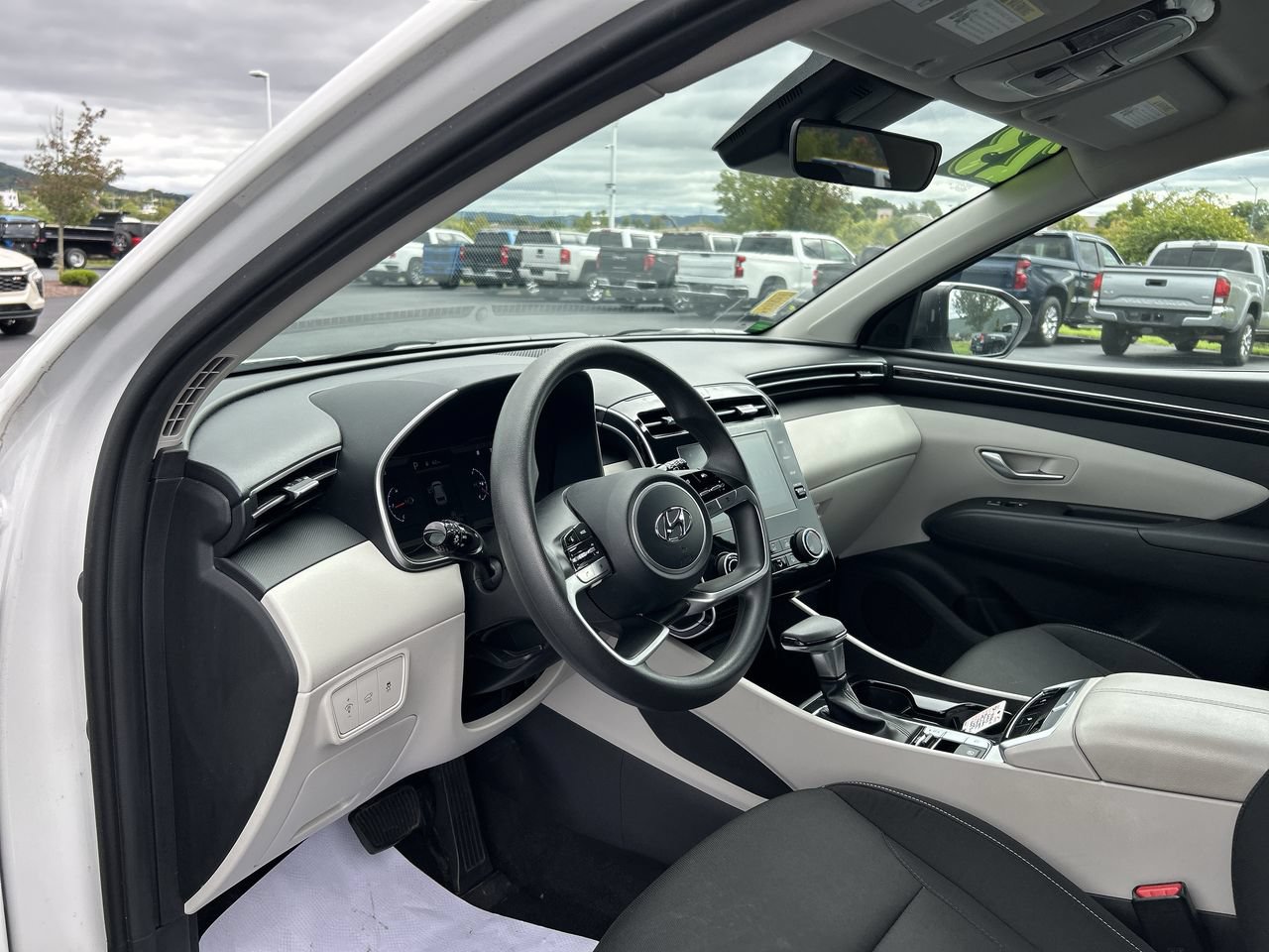 Used 2023 Hyundai Tucson SEL AWD/4WD image 27