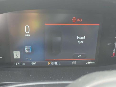 Used 2025 Ford Escape ST-Line w/ Tech Pack #1 AWD/4WD image 10