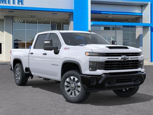 New 2026 Chevrolet Silverado 2500 Custom w/ Custom Value Package AWD/4WD image 7