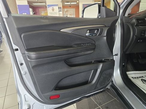 Used 2019 Honda Ridgeline Sport image 7