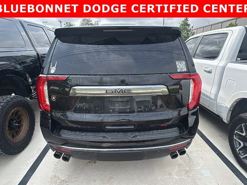 Used 2022 GMC Yukon AT4 w/ AT4 Premium Plus Package AWD/4WD image 5
