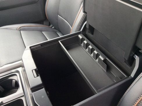 New 2026 Ford F350 Lariat image 40