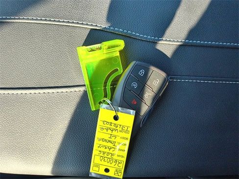 New 2026 Chevrolet Traverse LT w/ Enhanced Driving Package image 31