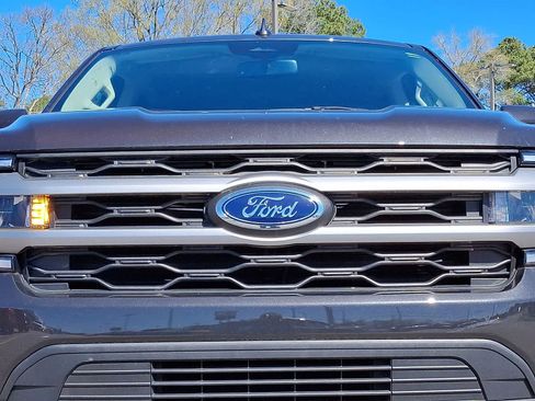 Used 2023 Ford Expedition XLT image 35