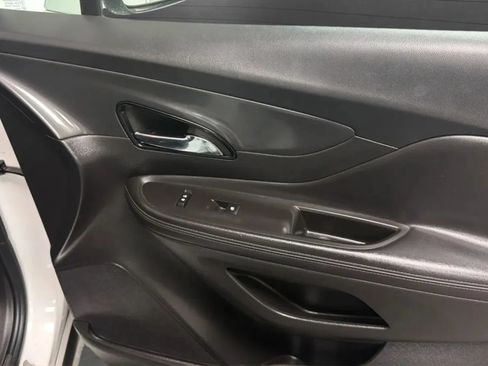 Used 2018 Buick Encore Sport Touring FWD image 18