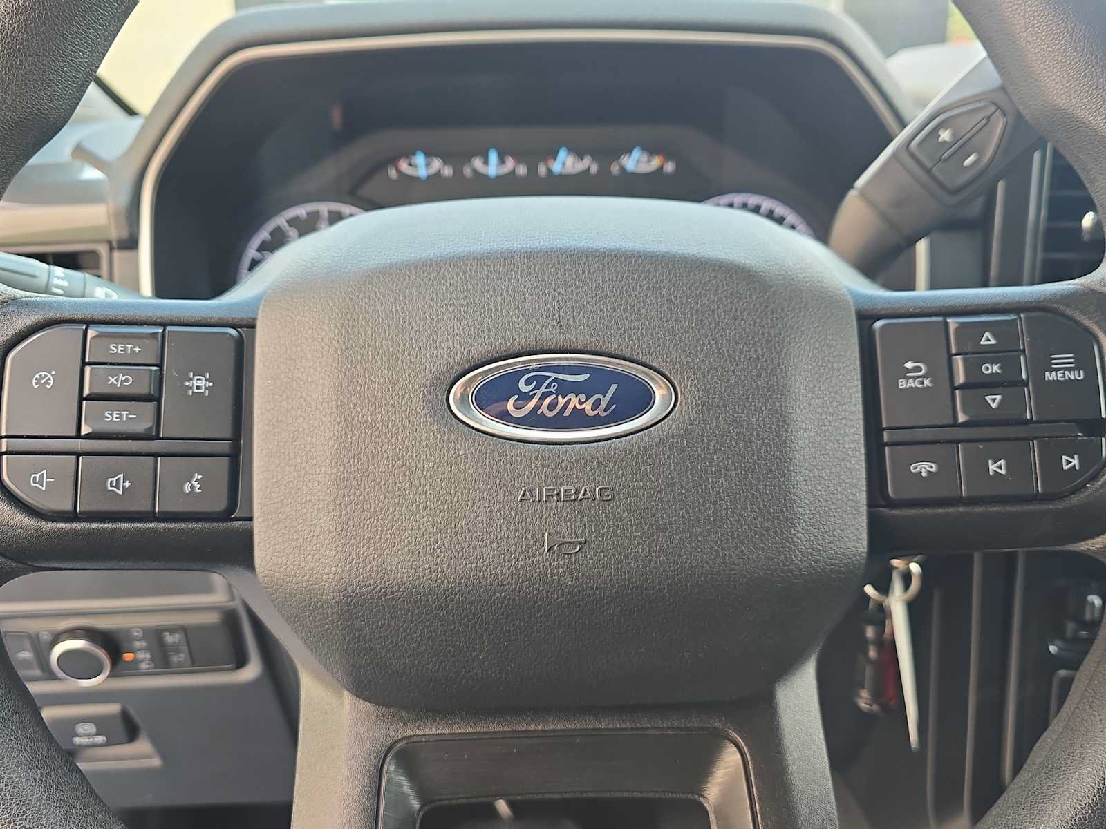 Used 2022 Ford F150 XL w/ STX Appearance Package RWD image 22