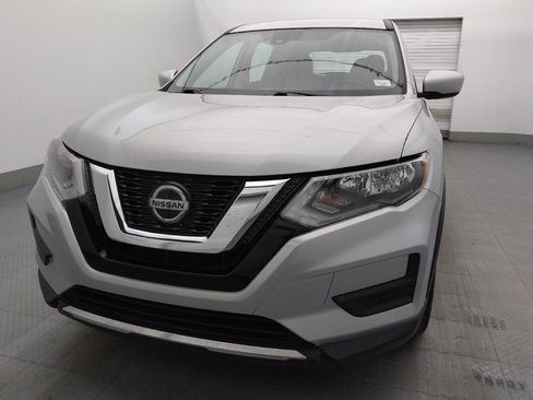 Used 2020 Nissan Rogue S FWD image 15