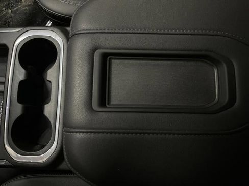 Used 2021 Chevrolet Silverado 1500 LTZ w/ LTZ Premium Package image 21