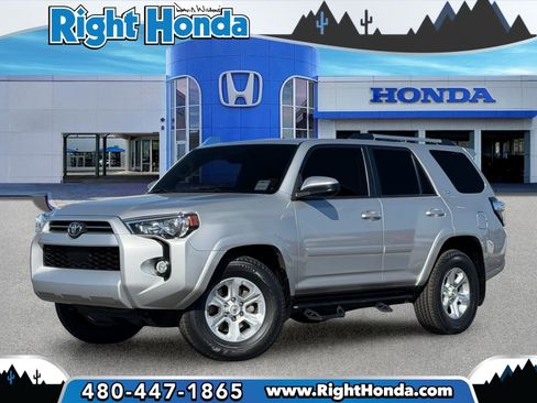 Used 2020 Toyota 4Runner SR5 RWD image 1