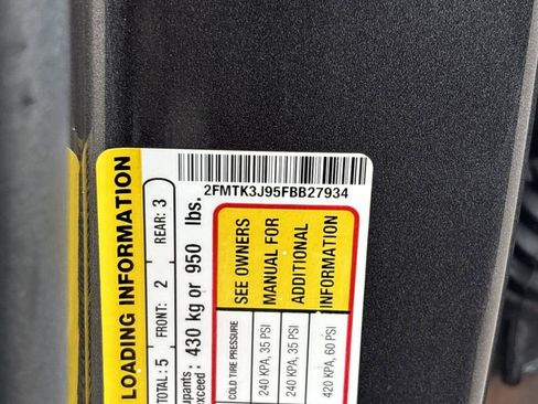 Used 2015 Ford Edge SEL w/ Equipment Group 201A image 32