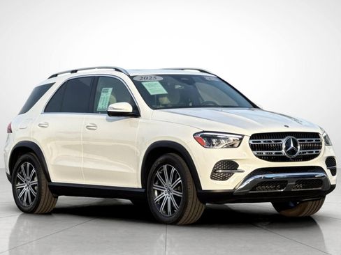 Used 2025 Mercedes-Benz GLE 350 4MATIC image 17