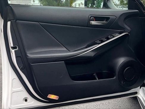 Used 2024 Lexus IS 300 F Sport image 22