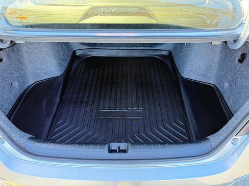 Used 2019 Honda Accord Sport image 30