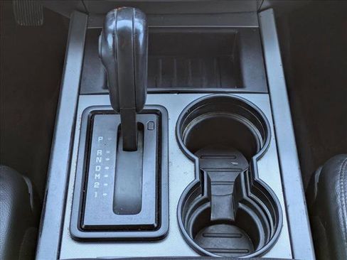 Used 2016 Ford Expedition XLT w/ Equipment Group 202A image 12