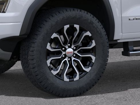 New 2026 GMC Canyon Denali AWD/4WD image 33