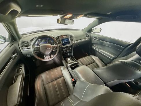 Used 2019 Chrysler 300 S RWD image 21