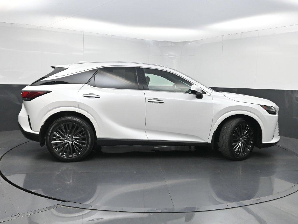 Used 2023 Lexus RX 350 FWD w/ Cold Area Package image 44