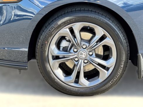 Certified 2023 Honda Accord EX image 12