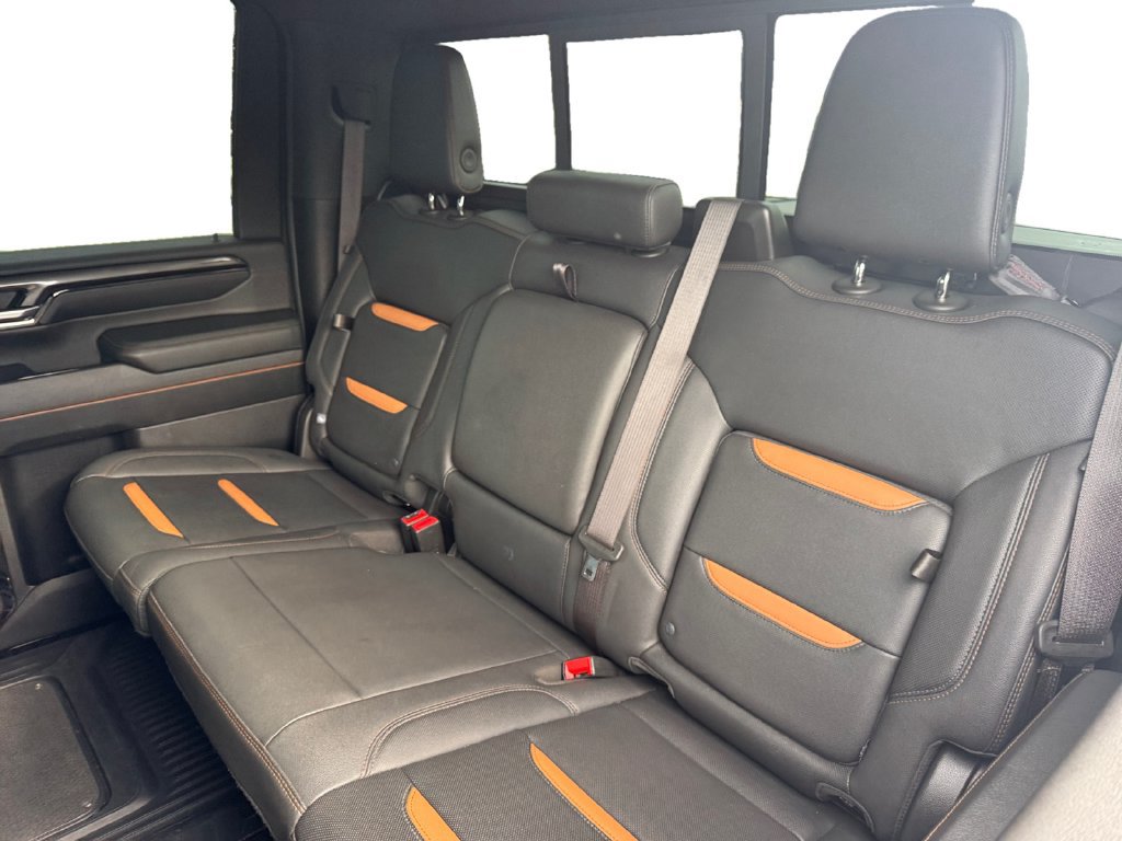 Used 2024 GMC Sierra 2500 AT4 w/ AT4 Premium Plus Package AWD/4WD image 13