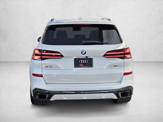 Used 2024 BMW X5 xDrive40i w/ M Sport Package AWD/4WD image 6