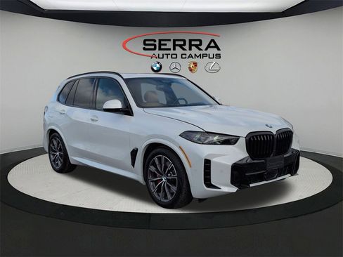 Used 2026 BMW X5 xDrive40i image 11