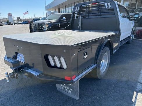 Used 2024 Ford F350 Lariat image 3