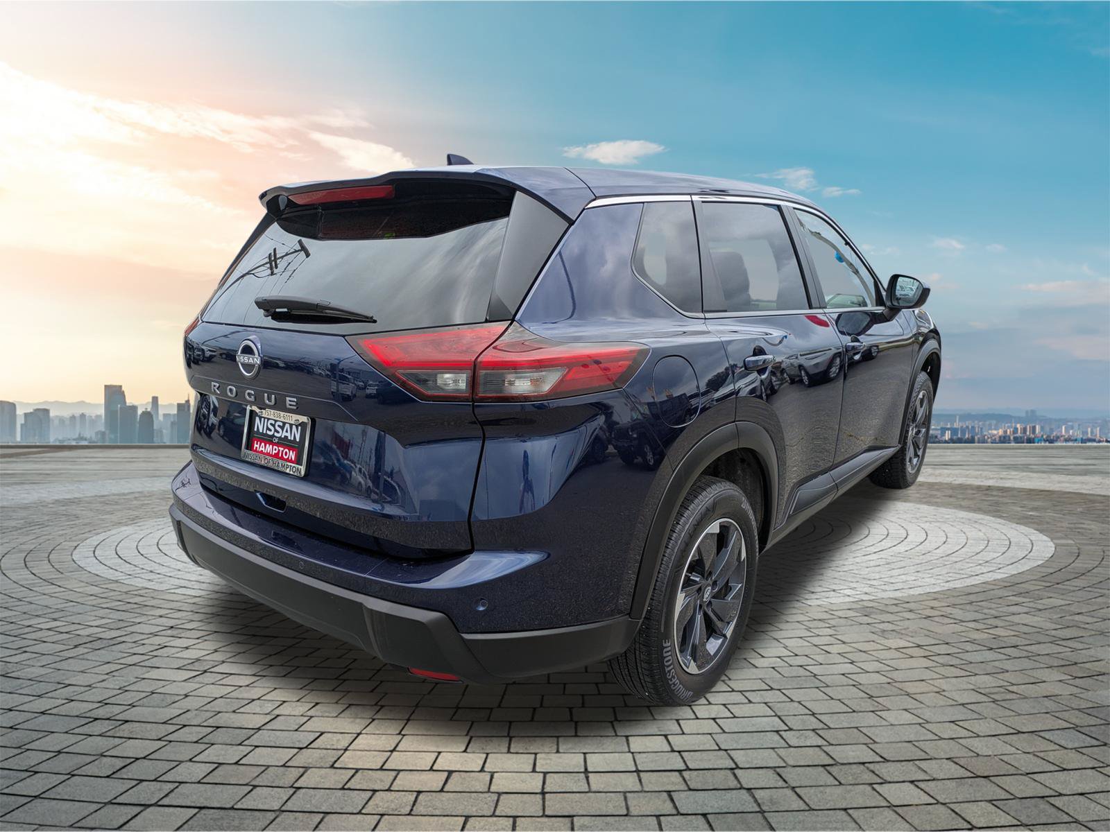 Certified 2025 Nissan Rogue SV FWD image 5