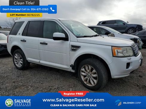 Used 2012 Land Rover LR2 HSE image 5
