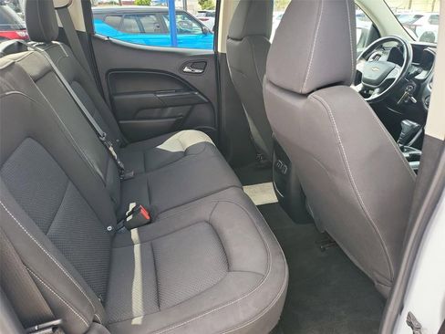 Used 2017 Chevrolet Colorado LT image 16