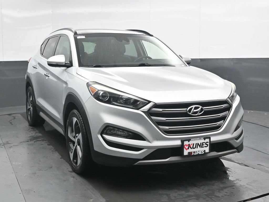 Used 2017 Hyundai Tucson Limited w/ Limited Ultimate Package 03 AWD/4WD image 5