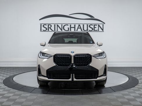 New 2026 BMW X3 xDrive30 w/ Premium Package image 2