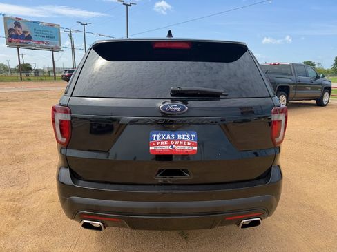 Used 2016 Ford Explorer Sport w/ Equipment Group 401A AWD/4WD image 4