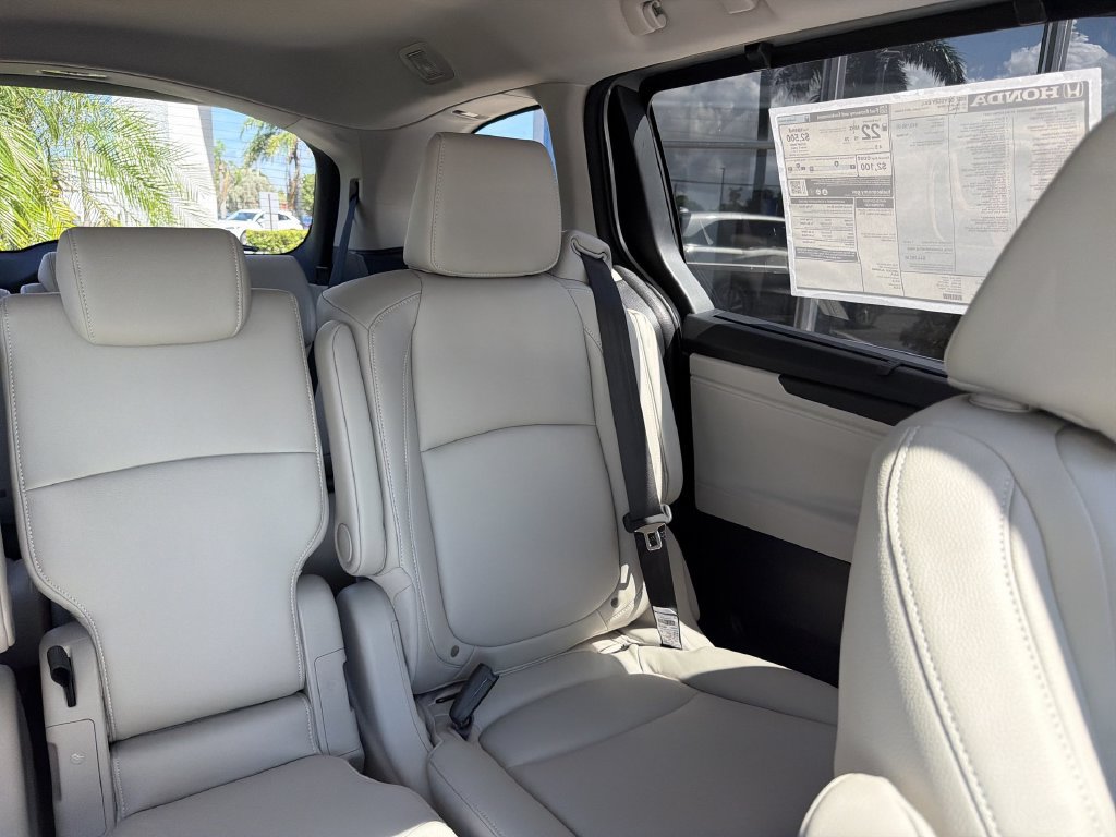 New 2027 Honda Odyssey EX-L image 15
