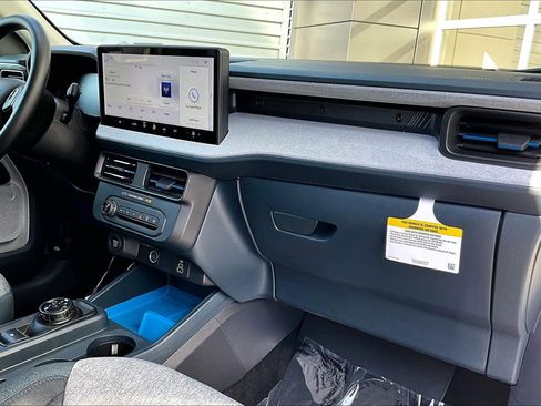 Used 2025 Ford Maverick XLT w/ Equipment Group 302A image 16