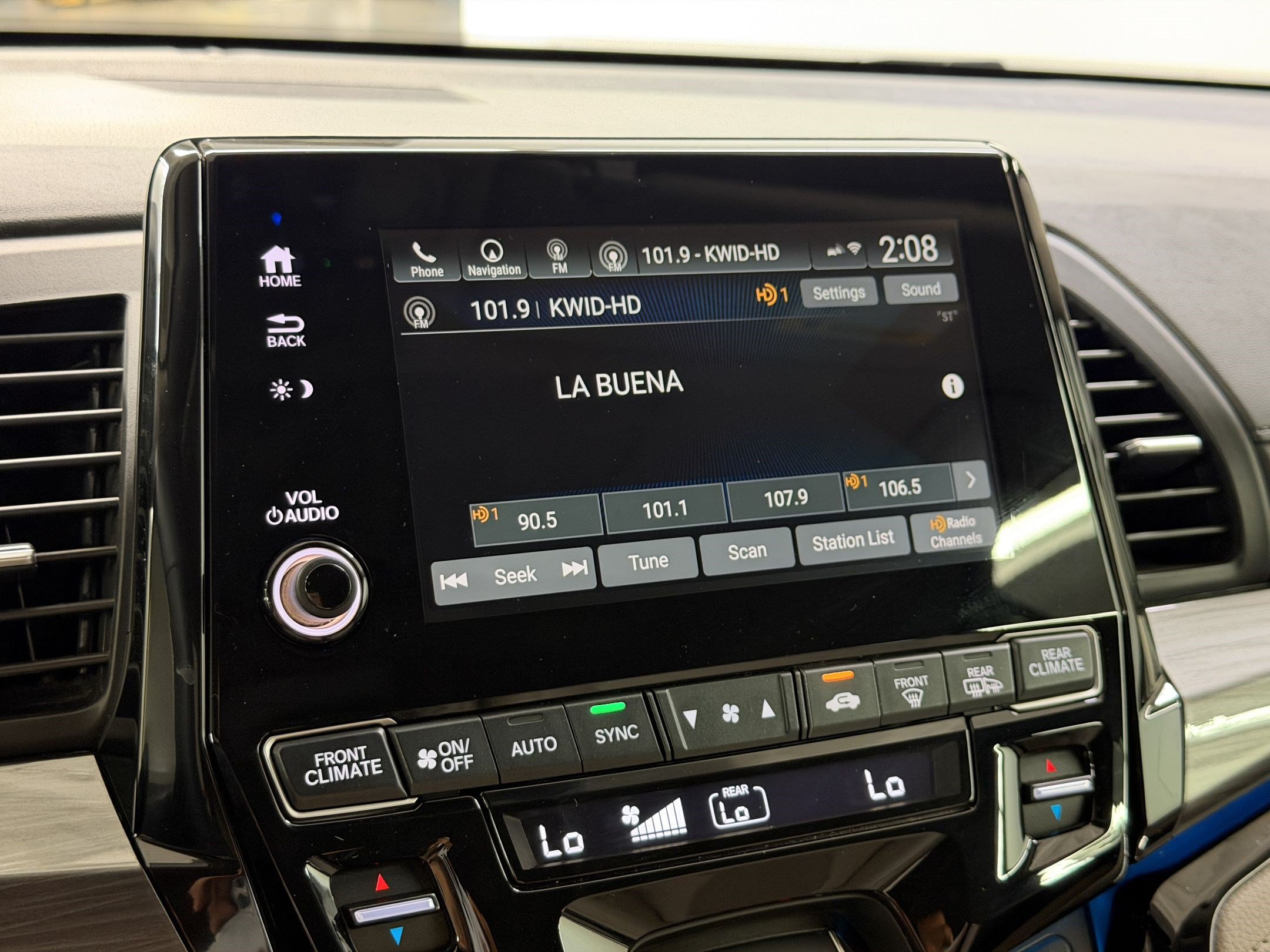 Certified 2024 Honda Odyssey Elite image 21