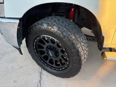 Certified 2021 RAM 2500 Big Horn w/ Level 1 Equipment Group image 9