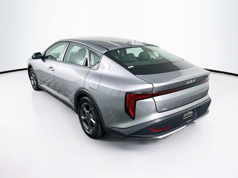 Used 2025 Kia K4 LXS image 5